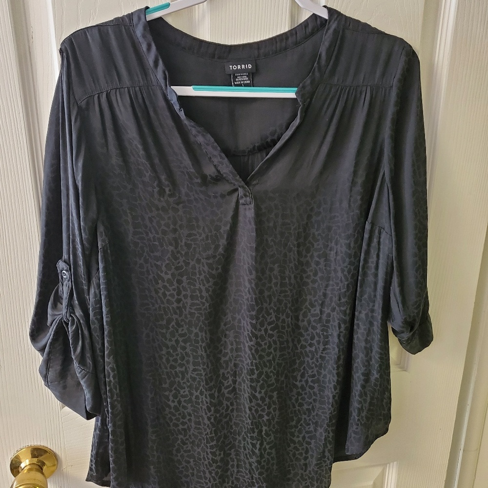 Leopard print black torrid blouse